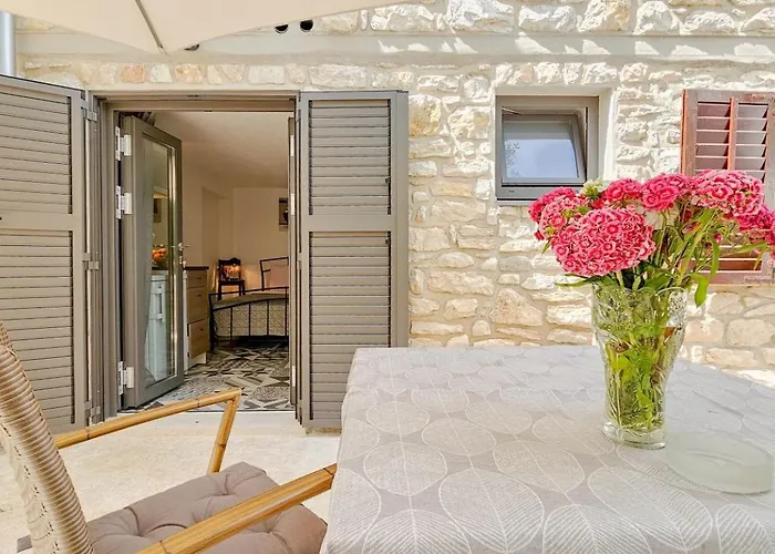 Carla * Novigrad Istria